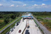 Rốt ráo kích hoạt thu phí tự động trên cao tốc toàn quốc