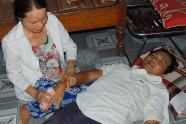 Chuyện khó tin nhưng có thật: Người đàn ông "hồi sinh" sau khi ngừng tim, ngừng thở 10 lần