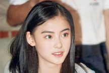 Trương Bá Chi tuổi 20 đẹp thế nào mà được gọi là "quốc sắc thiên hương"