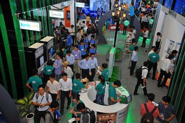 Viettel đưa thành tựu của mình đến triển lãm viễn thông
