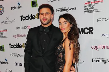 Dàn sao Man City nô nức dắt vợ đẹp, bồ xinh đi tiệc từ thiện