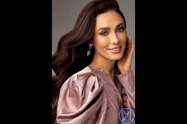 Hoa hậu Mexico Karolina Vidales xinh như mộng