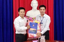 Chủ tịch Cà Mau thăm, tặng quà các cơ sở bảo trợ xã hội