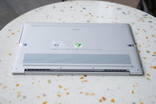 Đánh giá Asus Zenbook S16: Đối thủ của MacBook Air M4 15 inch - 15