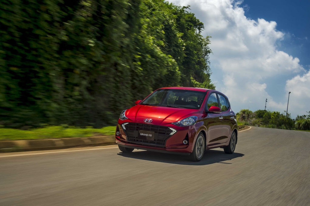 Toyota Wigo 2023: Cơ hội và thách thức trước xe Hàn, ô tô điện VinFast - 4 Toyota Wigo 2023: Cơ hội và thách thức trước xe Hàn, ô tô điện VinFast - 4