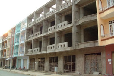 Thị trường BĐS: Nhà đầu tư rục rịch gom hàng