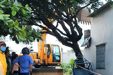 Vụ côn đồ đập phá nhà dân: Cưỡng chế công trình xây dựng sai phạm!