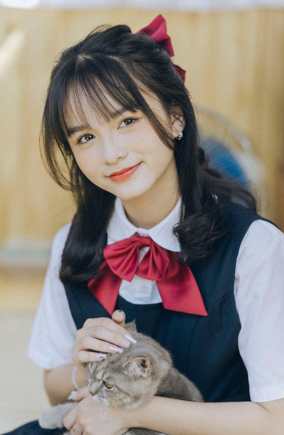 Nữ sinh với nụ cười trong sáng, hồn nhiên khiến bao chàng trai thổn thức - 5 Nữ sinh với nụ cười trong sáng, hồn nhiên khiến bao chàng trai thổn thức - 5