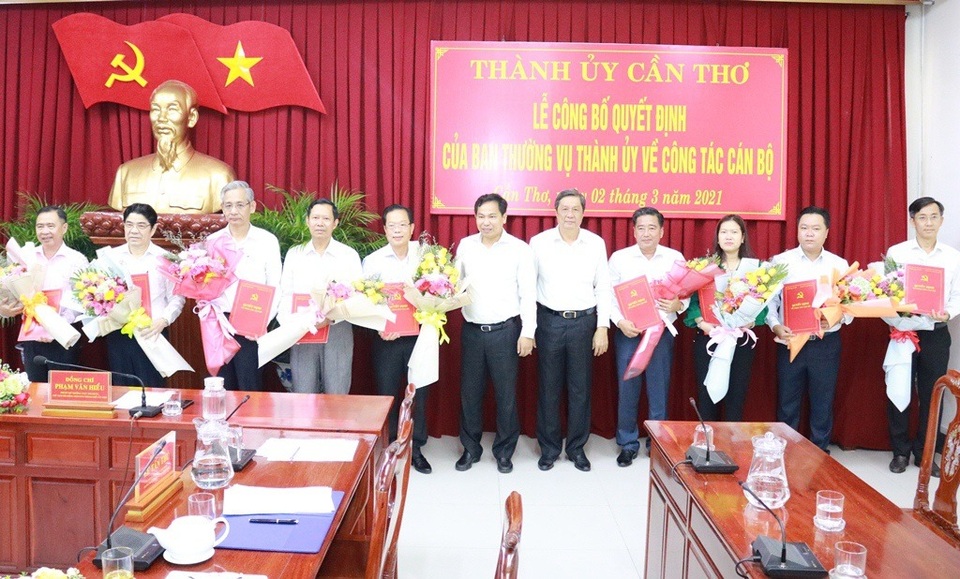 Cần Thơ luân chuyển, bổ nhiệm nhiều cán bộ chủ chốt - 1 Cần Thơ luân chuyển, bổ nhiệm nhiều cán bộ chủ chốt - 1