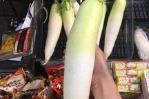 Bỏ 10 triệu đồng mua củ cải khổng lồ: Chế đủ món ăn dần