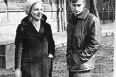 Ảnh hiếm của Tổng thống Putin thời trẻ