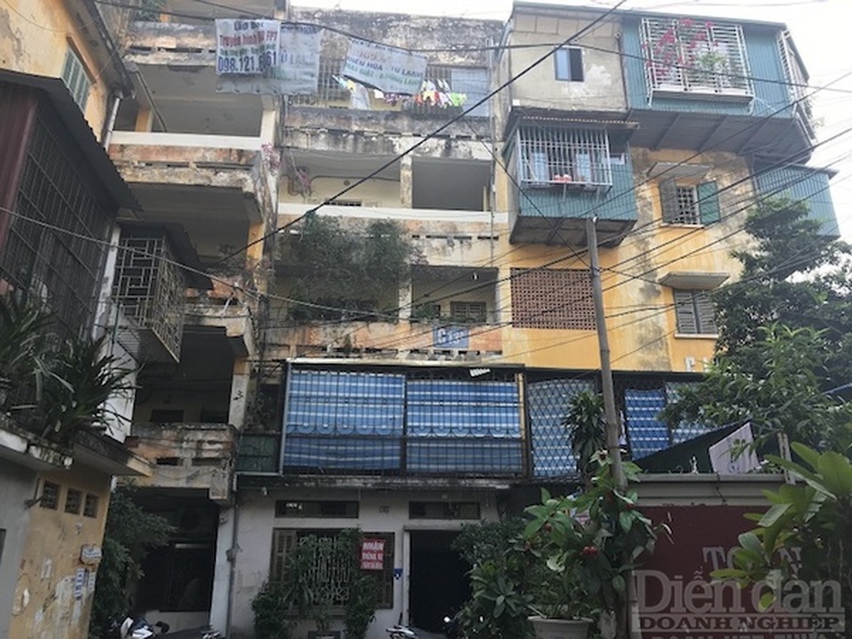 Ì ạch cải tạo chung cư cũ: Nhà đầu tư đang... bất lực - 2 Ì ạch cải tạo chung cư cũ: Nhà đầu tư đang... bất lực - 2