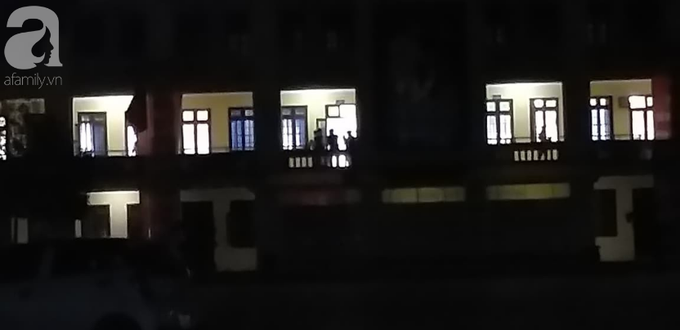 Vụ thầy giáo nghi dâm ô 7 học sinh nam ở Hà Nội: Bộ GD&ĐT kiên quyết đưa ra khỏi ngành nếu có sai phạm - Ảnh 3.