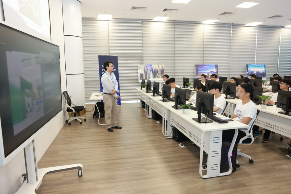 Samsung hướng đến thúc đẩy nguồn nhân lực chất lượng cao cho Việt Nam - 1 Samsung hướng đến thúc đẩy nguồn nhân lực chất lượng cao cho Việt Nam - 1
