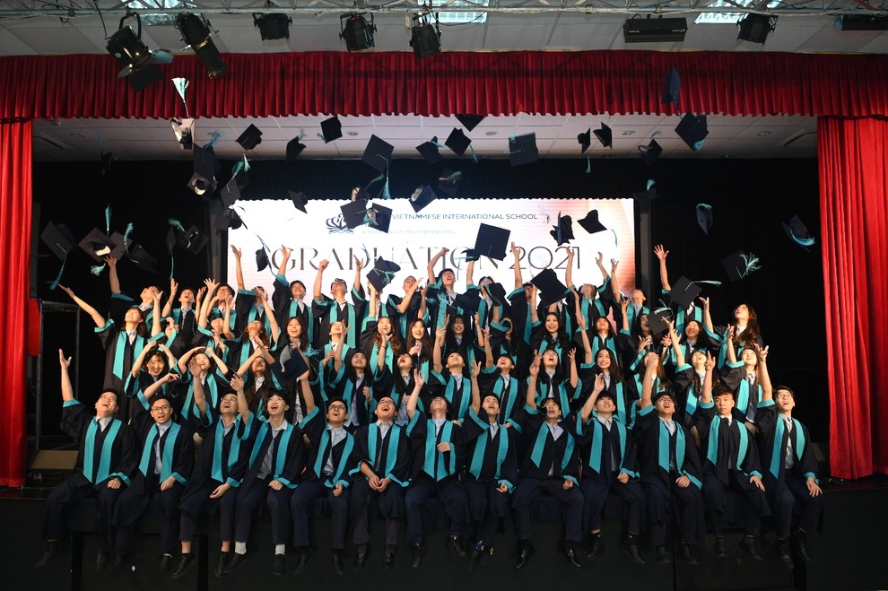 Thành tích xuất sắc của học sinh BVIS Hà Nội bất chấp diễn biến khó lường của đại dịch - 2 Thành tích xuất sắc của học sinh BVIS Hà Nội bất chấp diễn biến khó lường của đại dịch - 2