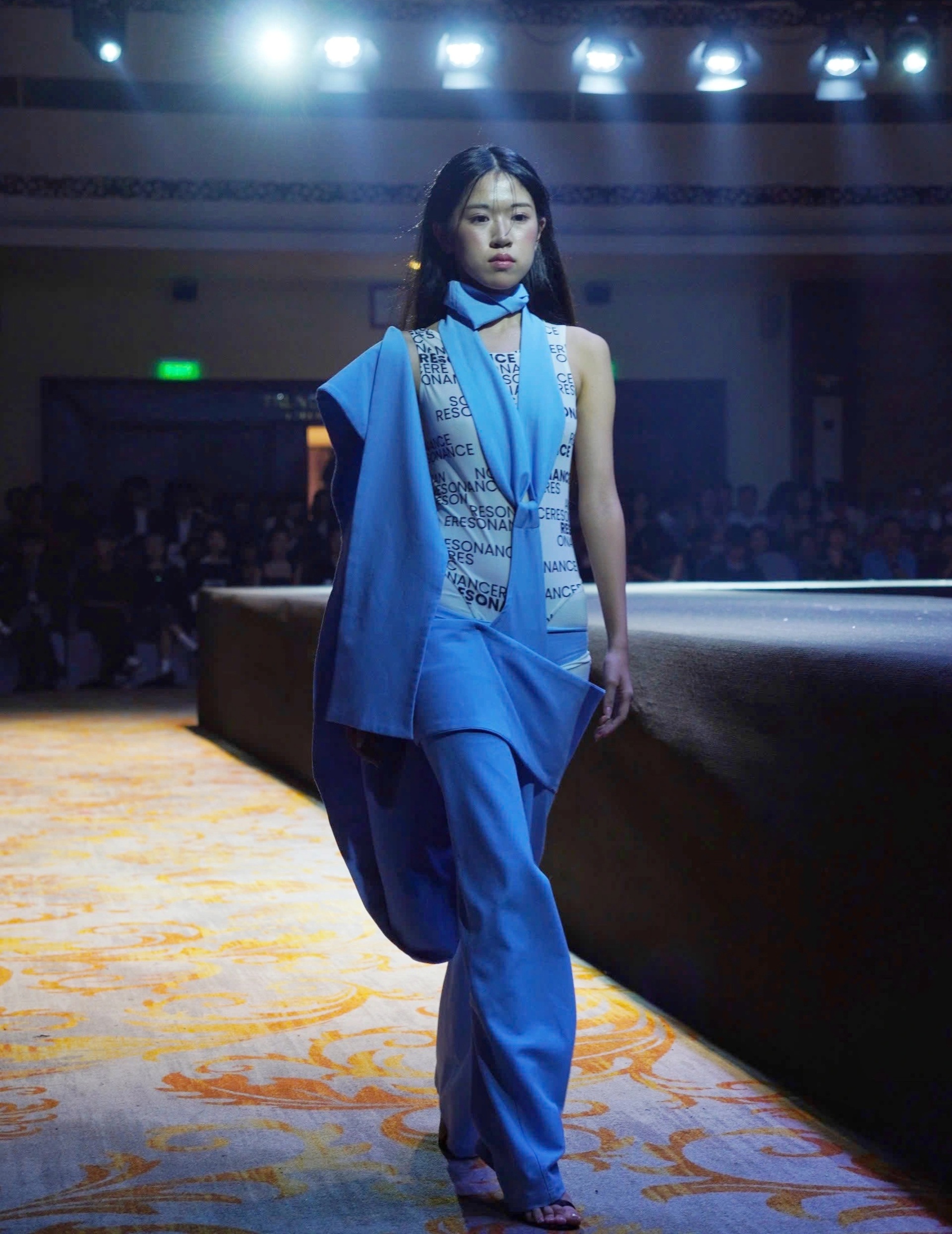 Gen Z Hà thành tổ chức show thời trang, tự thiết kế hơn 60 bộ váy áo - 10 Gen Z Hà thành tổ chức show thời trang, tự thiết kế hơn 60 bộ váy áo - 10