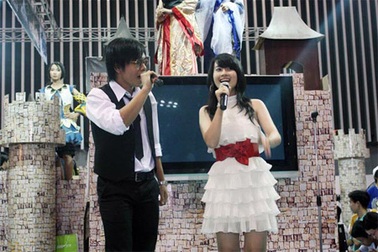 Hoa khôi tuổi teen Huyền Trang bị hỏi chuyện tình yêu