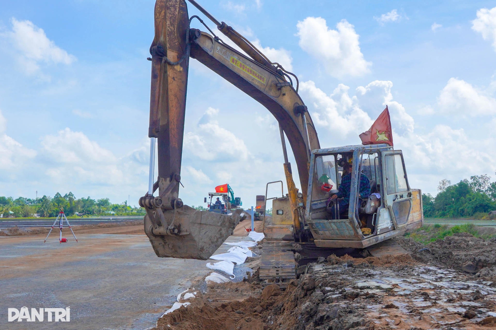 Cao tốc Cần Thơ - Cà Mau nỗ lực về đích đúng hẹn - 7 Cao tốc Cần Thơ - Cà Mau nỗ lực về đích đúng hẹn - 7