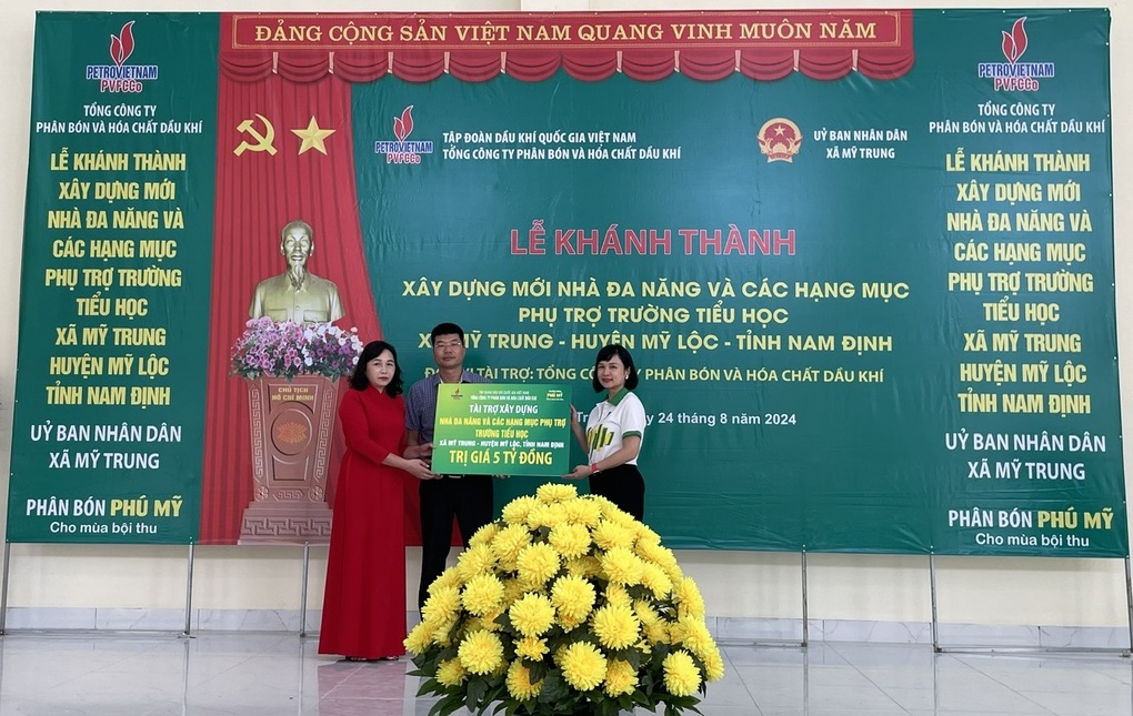PVFCCo thực hiện các chương trình an sinh xã hội nhân dịp lễ Quốc khánh - 1 PVFCCo thực hiện các chương trình an sinh xã hội nhân dịp lễ Quốc khánh - 1