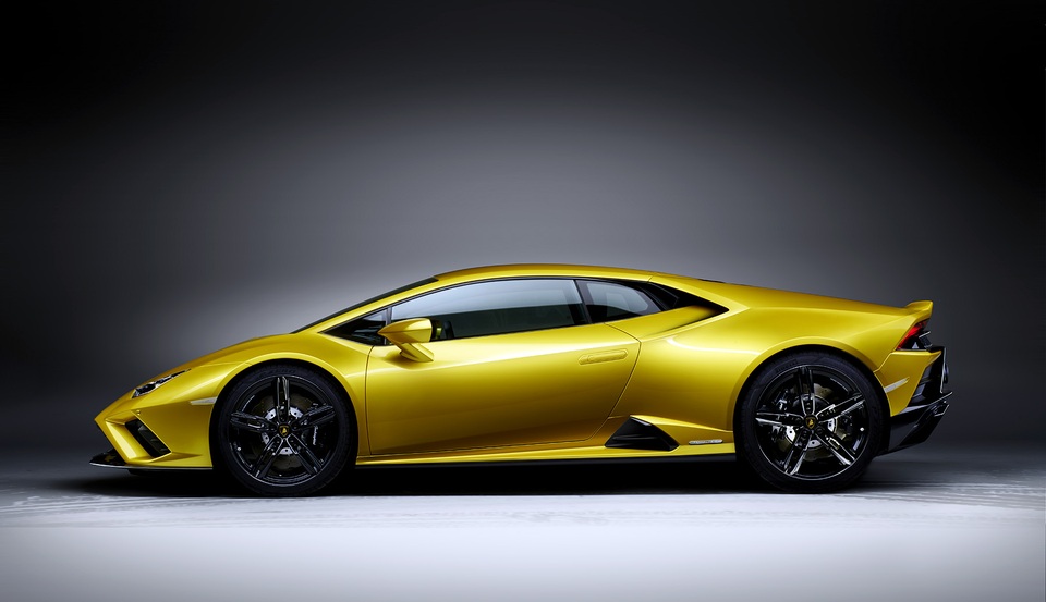 Lamborghini tung Huracan EVO “giá rẻ” - 11 Lamborghini tung Huracan EVO “giá rẻ” - 11