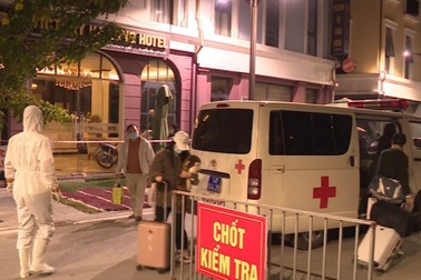 Du học sinh từ Mỹ dương tính SARS-CoV-2, Hạ Long phong tỏa nhiều địa điểm