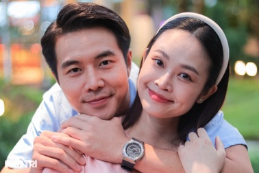 Chồng kém 5 tuổi nuông chiều MC Thùy Linh, nói về hôn nhân "trái dấu"