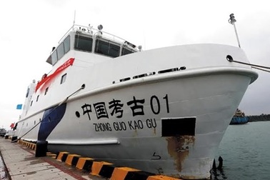 Trung Quốc đưa tàu khảo cổ trái phép tới Hoàng Sa 