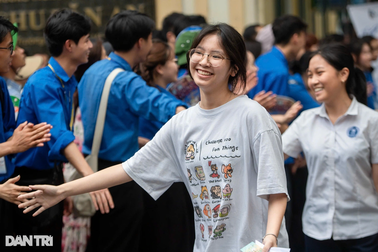 Hà Tĩnh công bố điểm thi vào lớp 10 THPT và trường chuyên