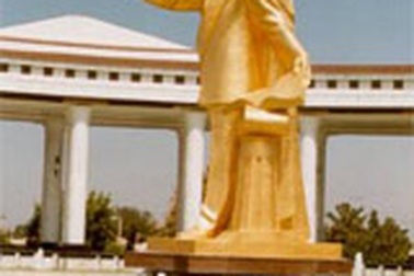 Tổng thống Turkmenistan đột tử