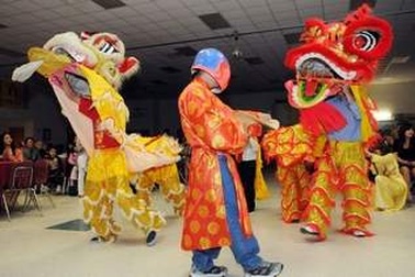 Người Việt khắp thế giới tưng bừng đón Tết cổ truyền