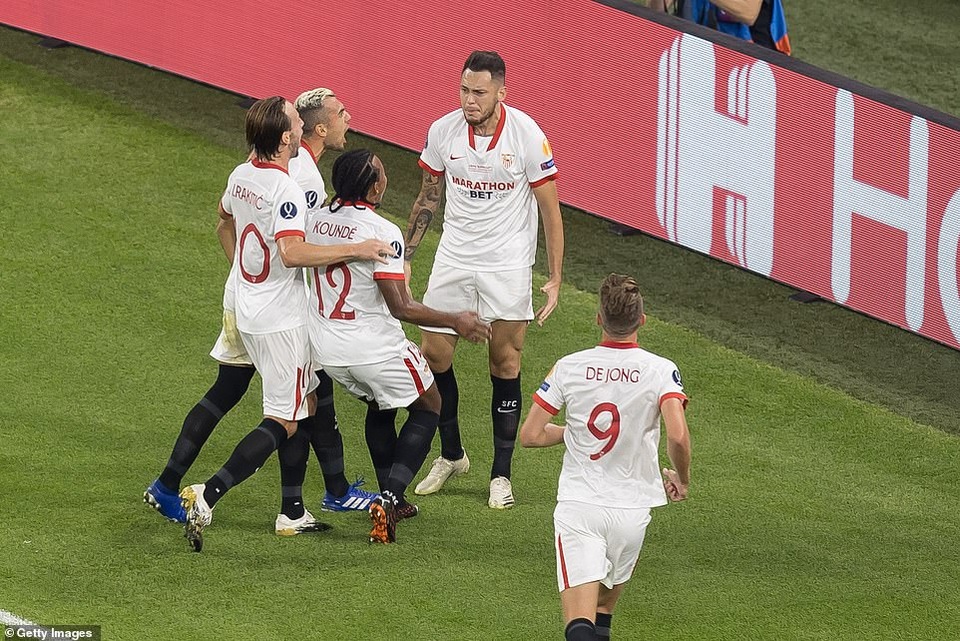 Ngược dòng hạ Sevilla, Bayern Munich giành Siêu Cup châu Âu - 5 Ngược dòng hạ Sevilla, Bayern Munich giành Siêu Cup châu Âu - 5