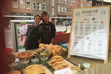 Cô gái Hà Nội đưa bánh mì Việt tới xứ sở hoa Tulip