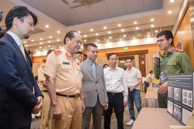 Nhiều sáng kiến an toàn giao thông năm 2023 có tính ứng dụng, thực tiễn cao