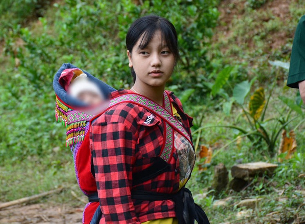 Lời ru buồn nơi đại ngàn Mường Lát - 2