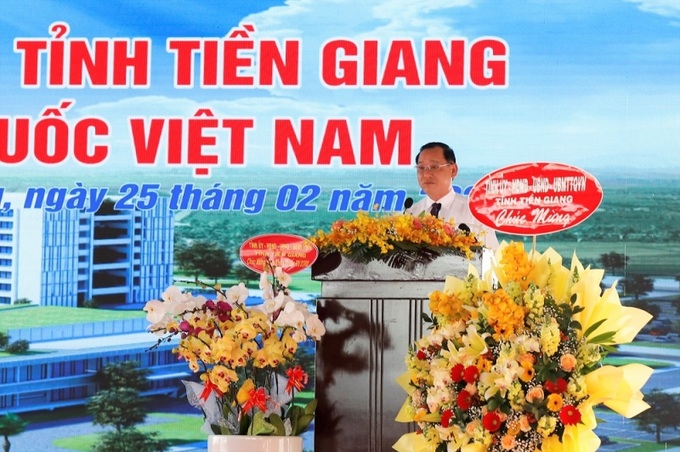 Ông Nguyễn Văn Vĩnh - Chủ tịch UBND tỉnh phát biểu chúc mừng Ngày Thầy thuốc Việt Nam.