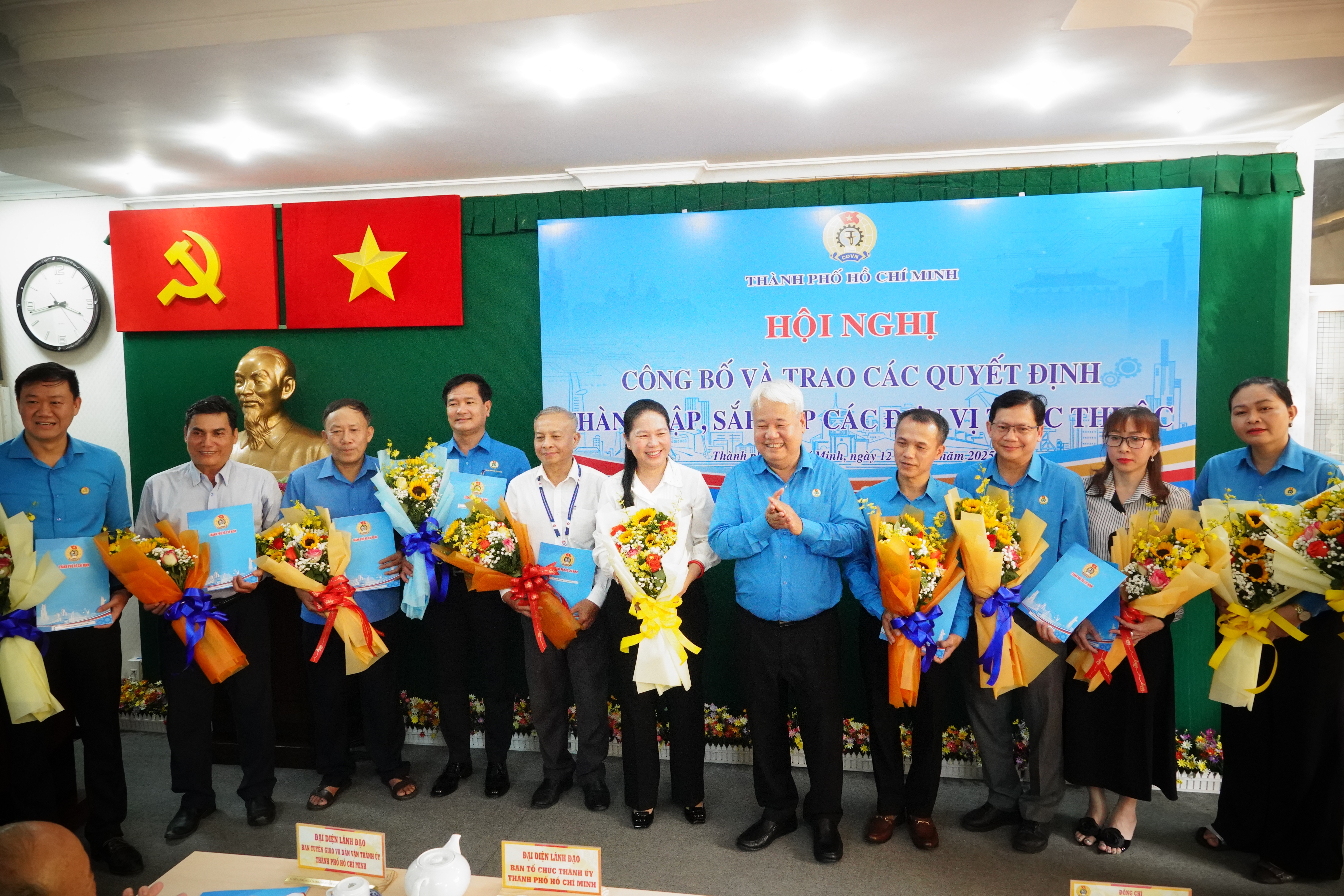 Odborová federace Ho Či Minova města rozpustila 12 odborů - 2 Liên đoàn Lao động TPHCM giải thể 12 công đoàn - 2