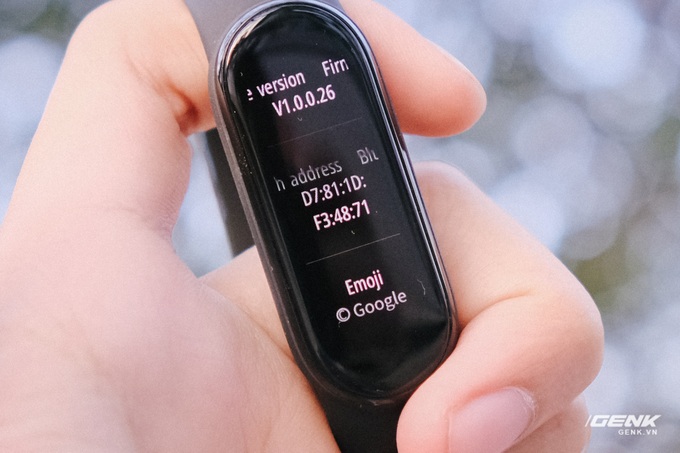 Trên tay Mi Band 6: Nâng cấp lên màn hình tràn viền, có đo SpO2, đã hỗ trợ tiếng Việt, giá 800,000 đồng - Ảnh 13. Trên tay Mi Band 6: Nâng cấp lên màn hình tràn viền, có đo SpO2, đã hỗ trợ tiếng Việt, giá 800,000 đồng - Ảnh 13.