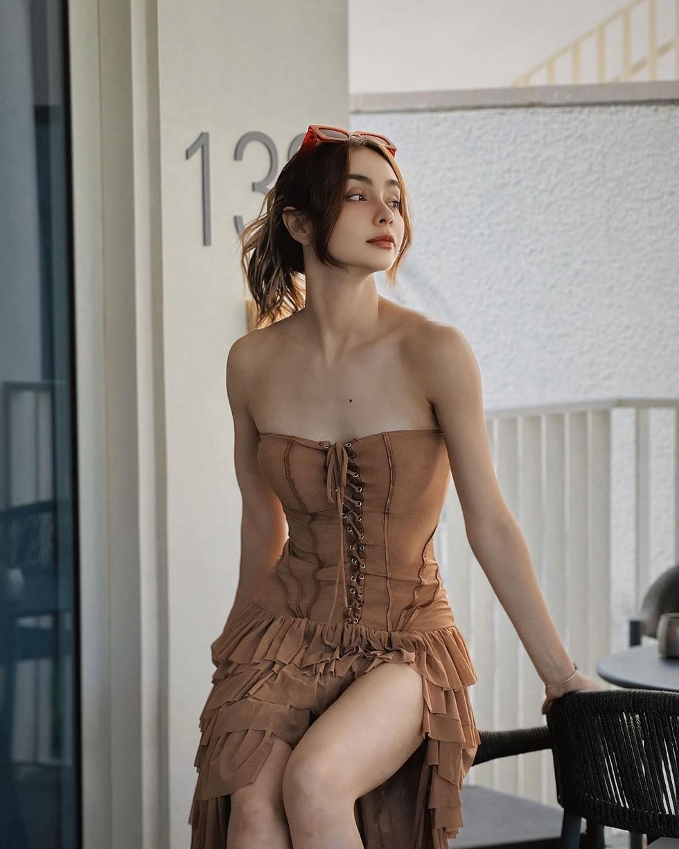 Bông hồng lai MLee: Tôi trầm cảm khi bị chỉ trích sau một gameshow - 11 Bông hồng lai MLee: Tôi trầm cảm khi bị chỉ trích sau một gameshow - 11