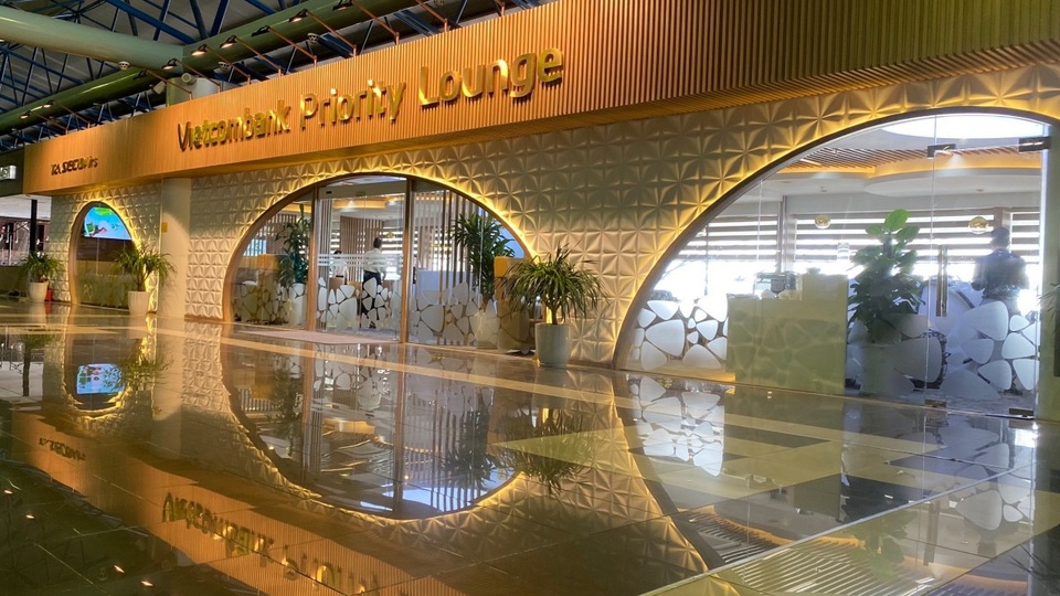 Vietcombank chính thức khai trương phòng chờ Vietcombank Priority Lounge tại Sân bay Quốc tế Nội Bài - 2 Vietcombank chính thức khai trương phòng chờ Vietcombank Priority Lounge tại Sân bay Quốc tế Nội Bài - 2