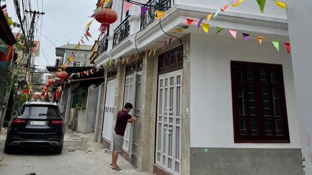 Người mua nhà trong ngõ ngao ngán vì càng đợi người bán càng tăng giá - 1 Người mua nhà trong ngõ ngao ngán vì càng đợi người bán càng tăng giá - 1