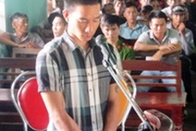 Ngồi “bóc lịch” vì đánh công an xã thương tích