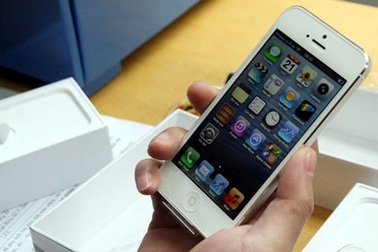 Phạt gần 2 tỷ đồng vi phạm quản lý thuê bao trả trước