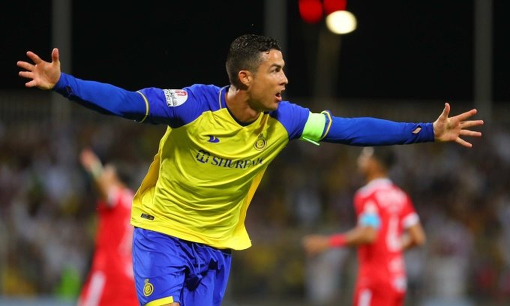 Phản ứng của C.Ronaldo sau màn tỏa sáng rực rỡ ở Saudi Arabia - 1 Phản ứng của C.Ronaldo sau màn tỏa sáng rực rỡ ở Saudi Arabia - 1