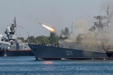 Nga trang bị rocket phá hủy đội hình tàu ngầm phương Tây