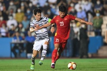 U23 Việt Nam - U20 Hàn Quốc: HLV Park Hang Seo đã thấy cầu thủ ưng ý?