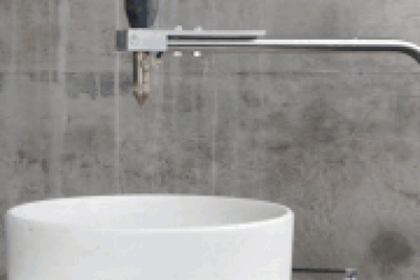 Xem “nghệ nhân máy” chế tác đồ gốm không thua gì con người!