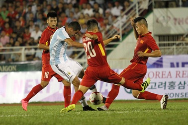 U20 Việt Nam sang Hàn Quốc vào lúc nửa đêm