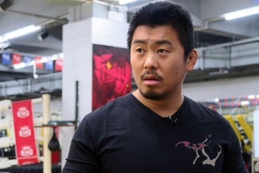 Từ Hiểu Đông cảm thấy nhục nhã vì thua cược võ sư phái Thái Cực Quyền