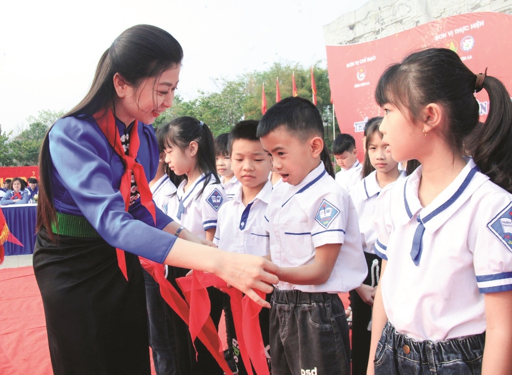 Khơi dậy ý chí phấn đấu trở thành đoàn viên ưu tú - 2