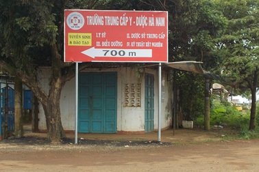 Đình chỉ tuyển sinh ngành y dược của phân hiệu trường Trung cấp Y dược Hà Nam